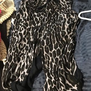 Large animal print scarf